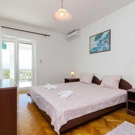 Nv View 22 By Aneo Travel *